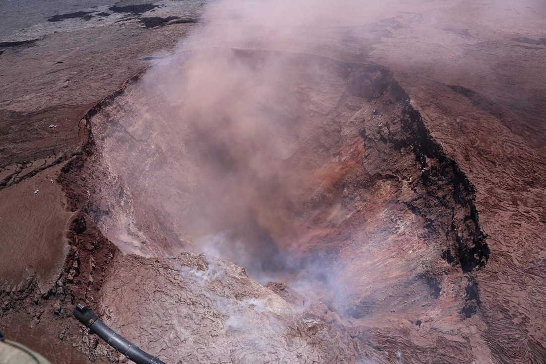 Турист упал в кратер вулкана на Гавайях